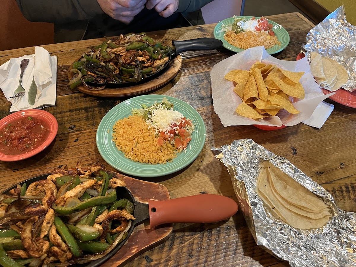 Grande Mexico Restaurant & Cantina Photos 2